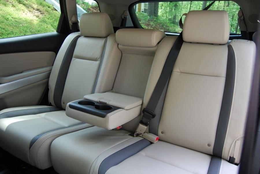  Mazda CX-9 Grand Touring 2008 года  (фото 16 из 50)